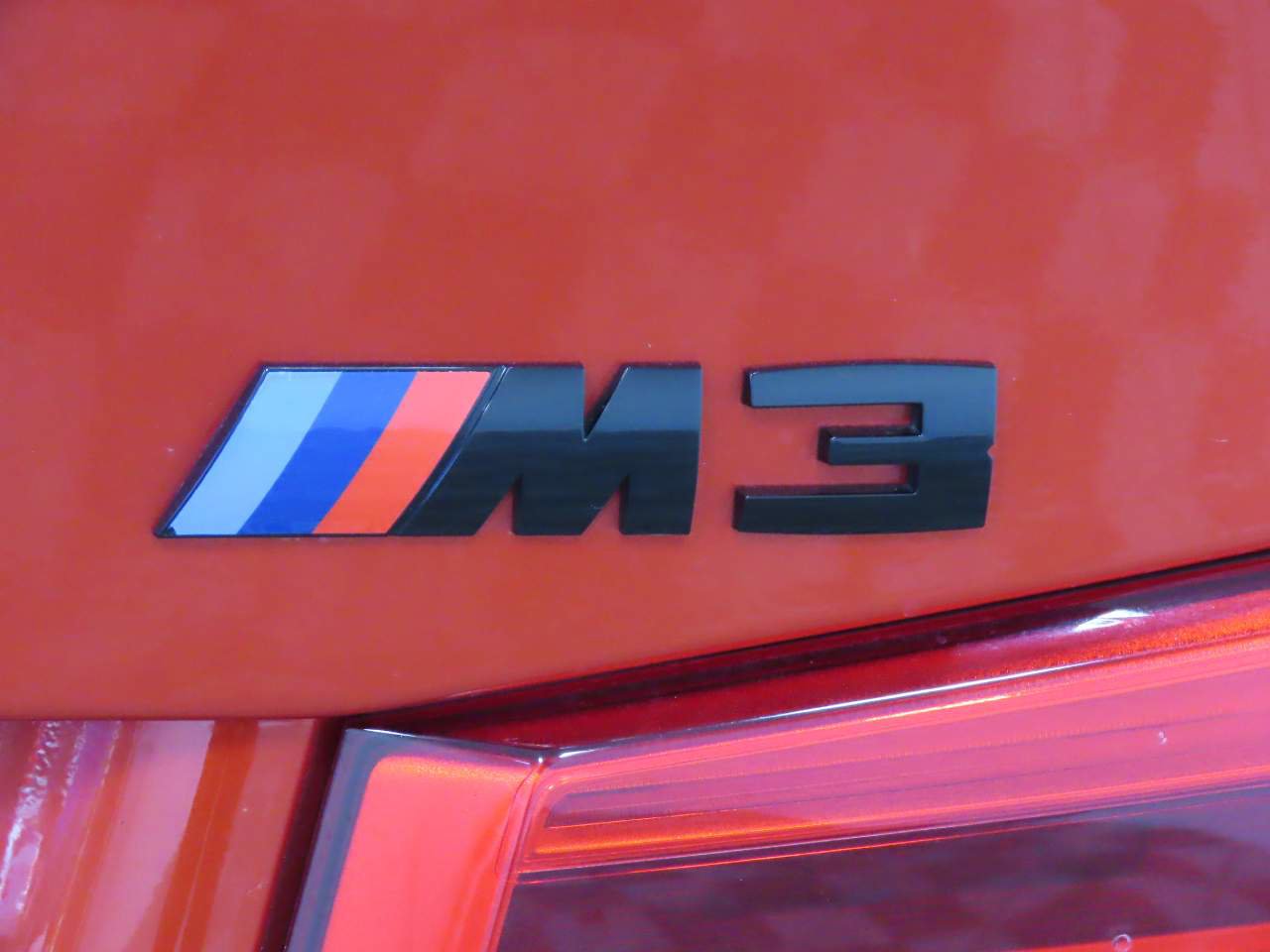 Used 2018 BMW M3 RWD image 6