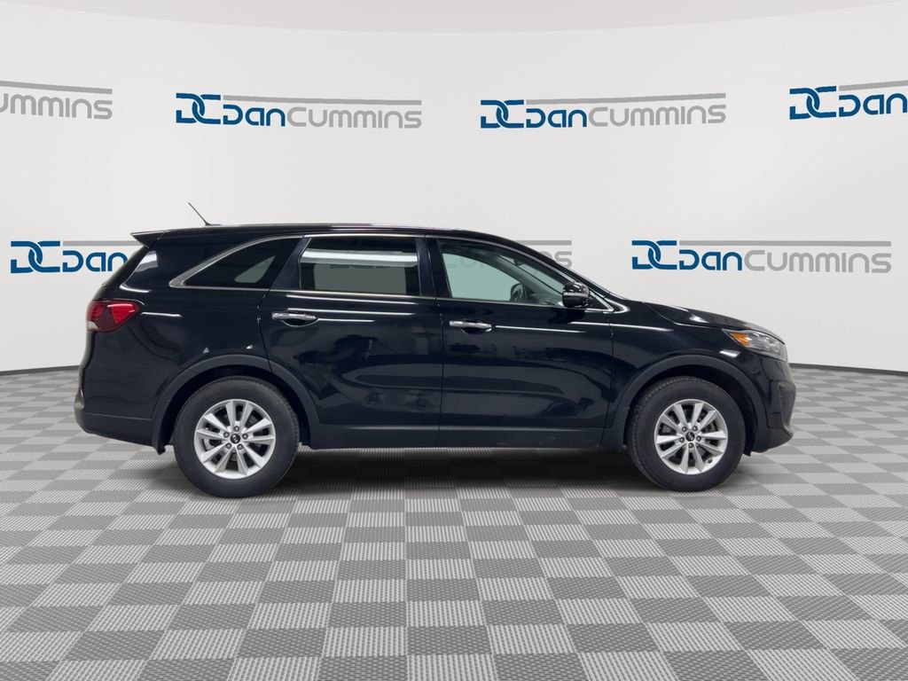 Used 2019 Kia Sorento L image 9