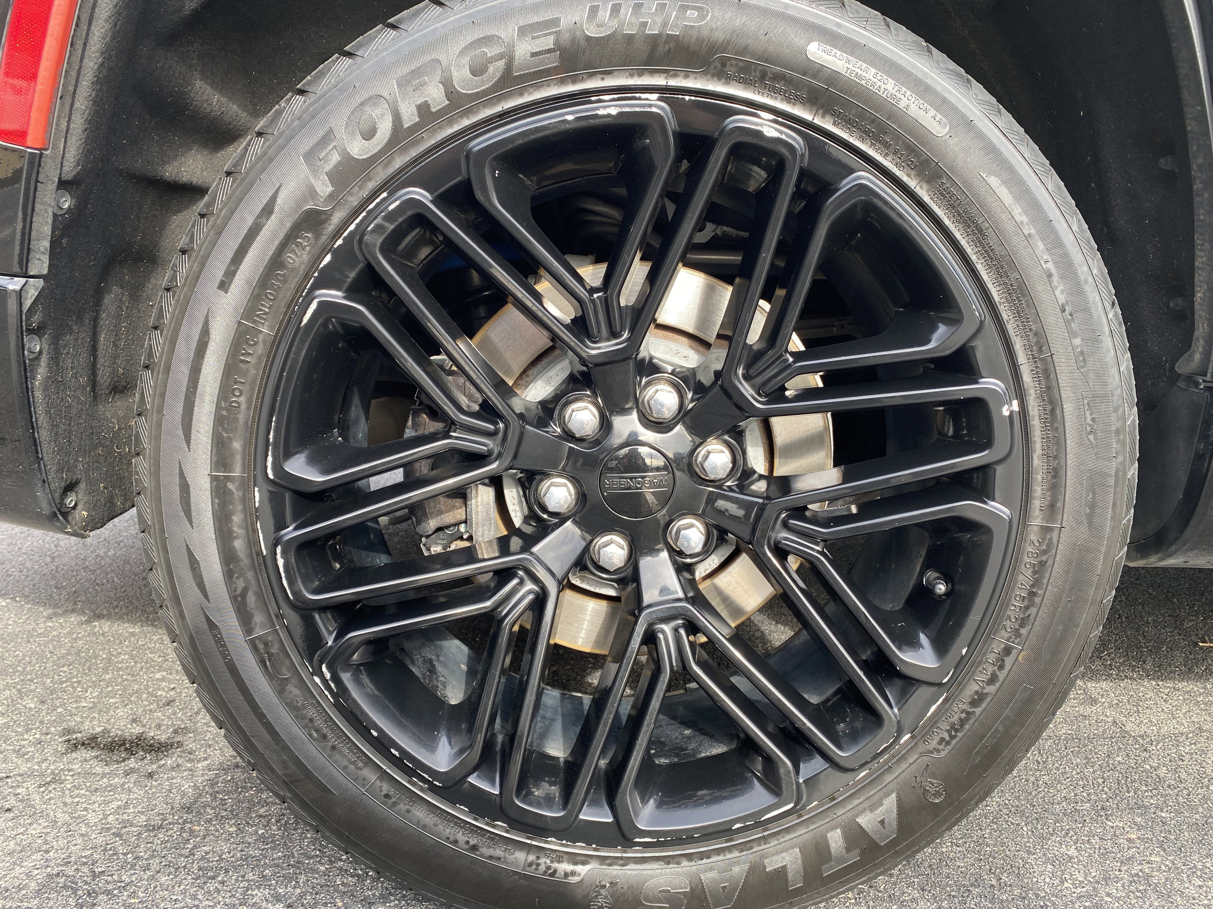 Used 2023 Jeep Wagoneer Series II image 45