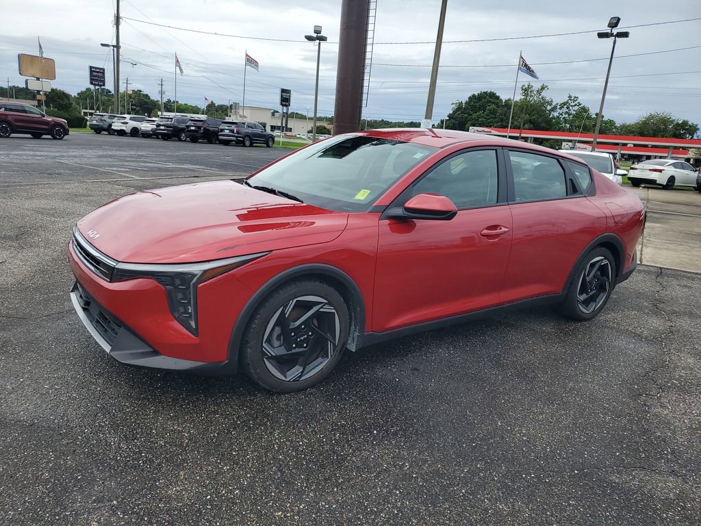 Used 2025 Kia K4 EX FWD image 2
