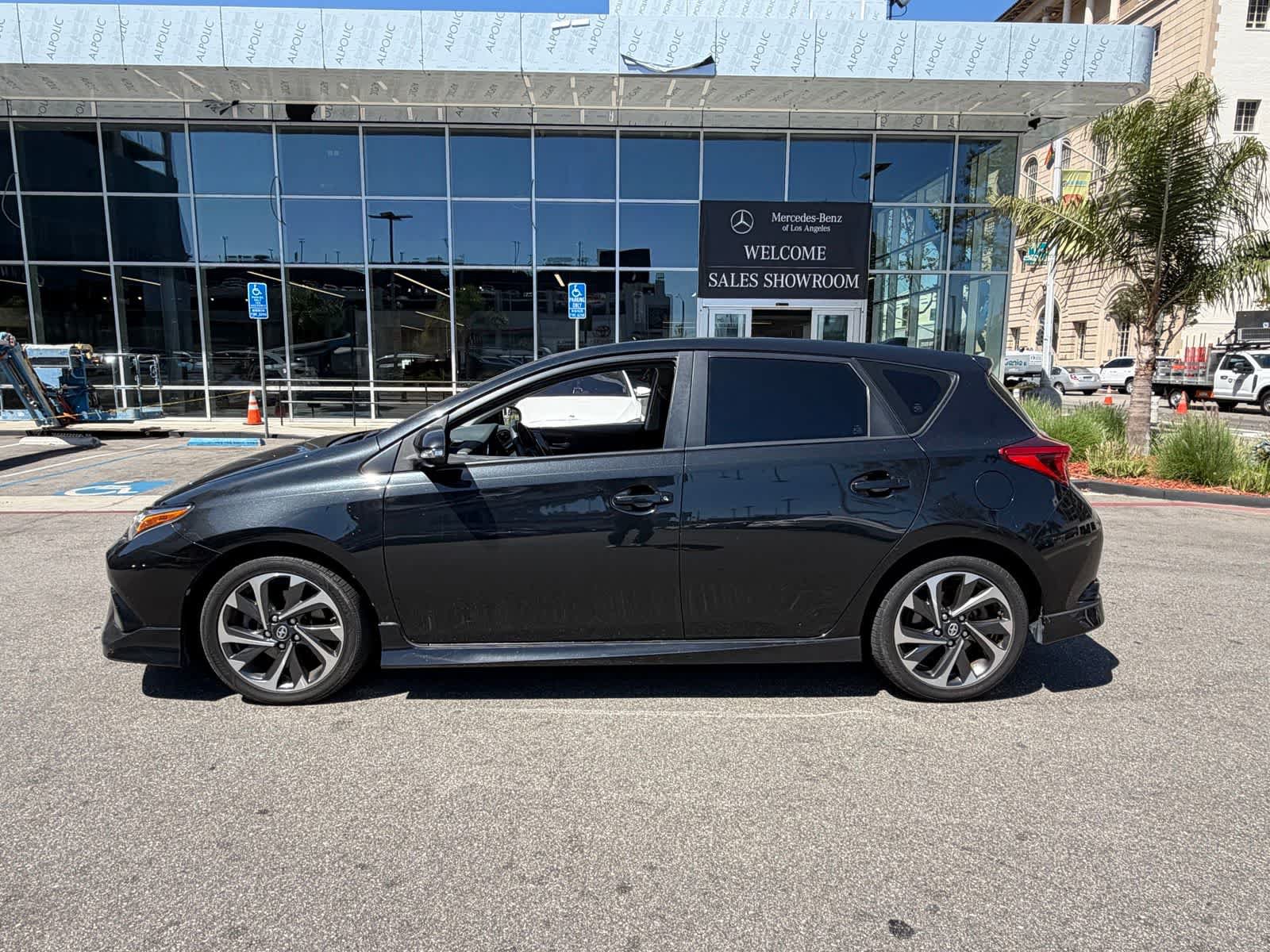 Used 2016 Scion iM FWD image 2