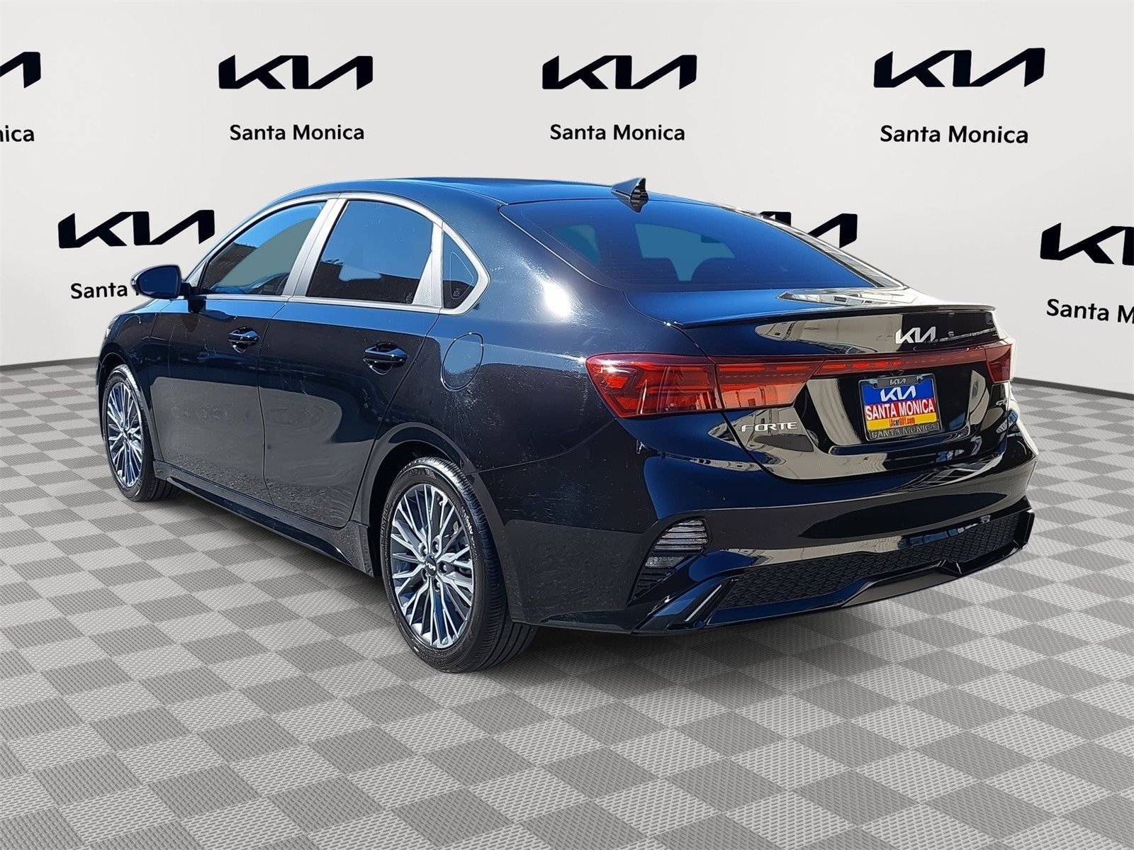 Certified 2023 Kia Forte GT-Line w/ GT-Line Technology Package image 7