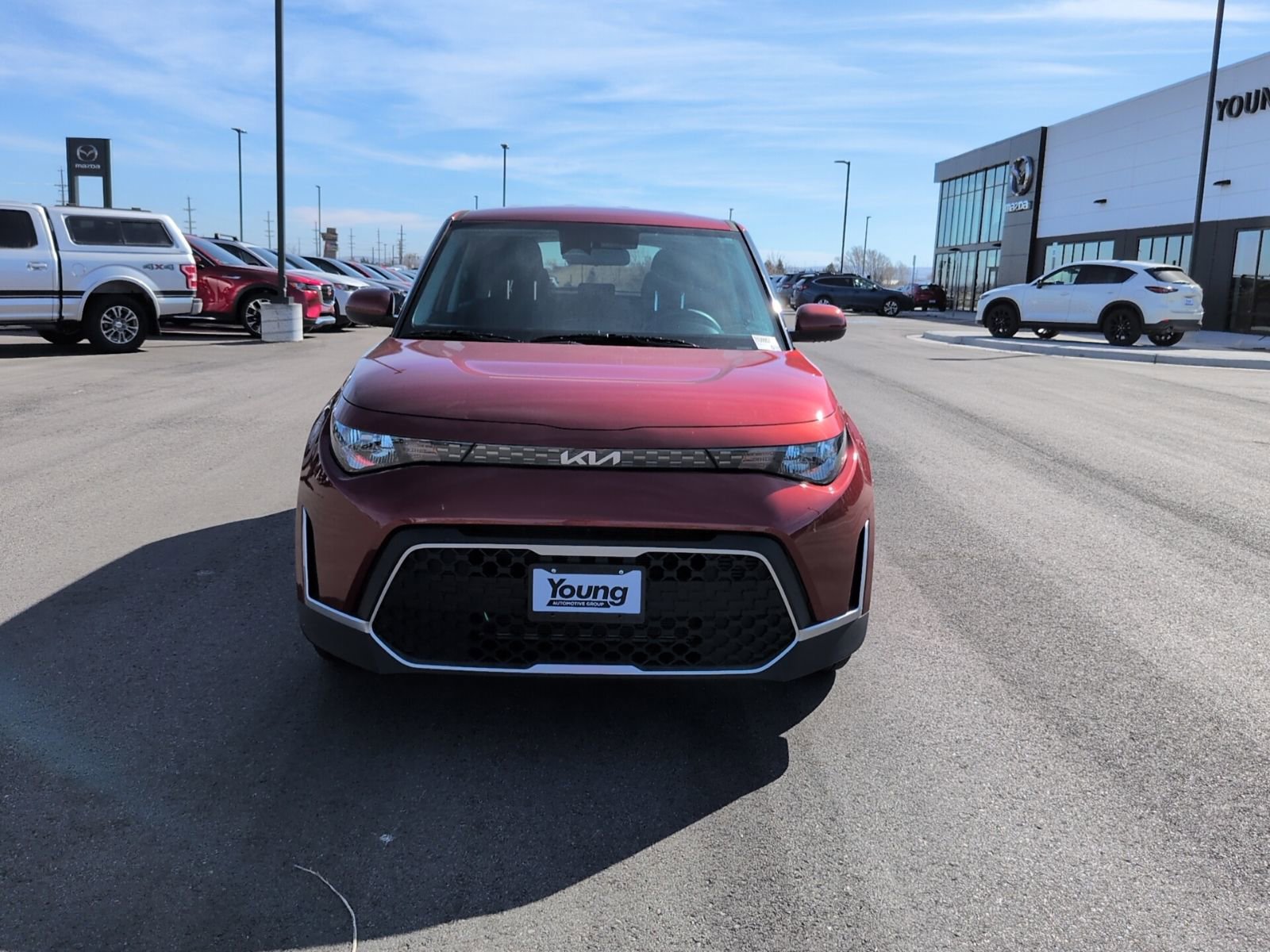 Used 2025 Kia Soul LX image 2