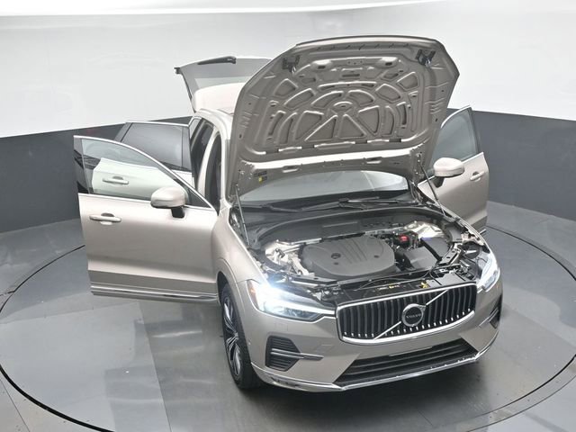 Used 2023 Volvo XC60 B5 Plus w/ Protection Package Premier image 49