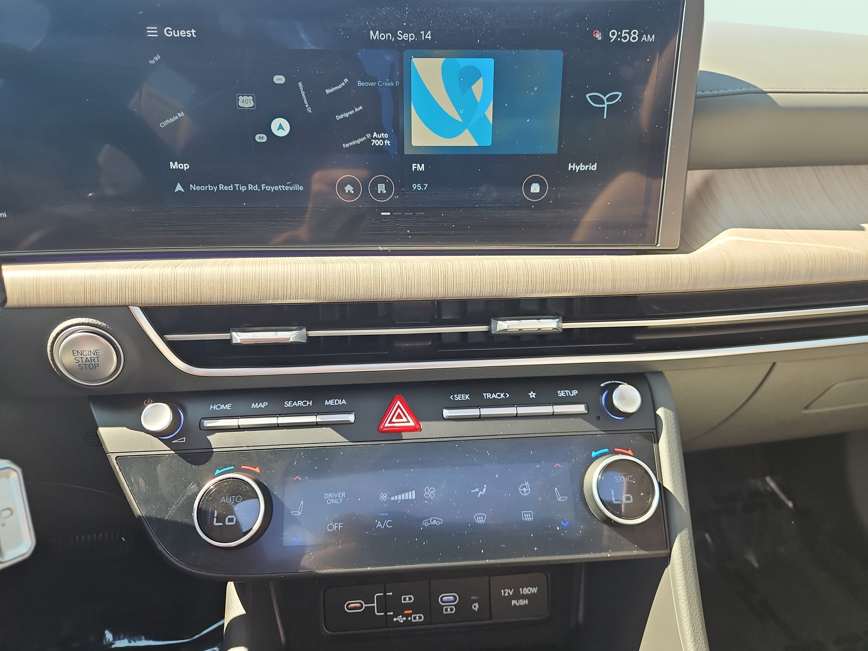 Certified 2024 Hyundai Sonata Limited FWD image 11