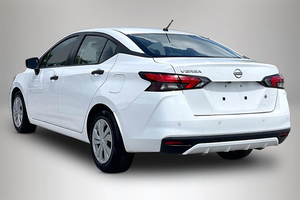 Used 2023 Nissan Versa S FWD image 4