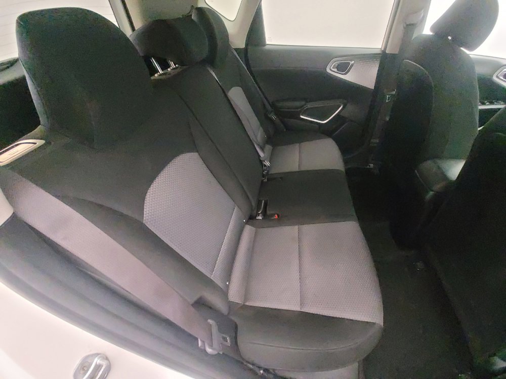 Used 2022 Kia Soul LX w/ Technology Package image 19