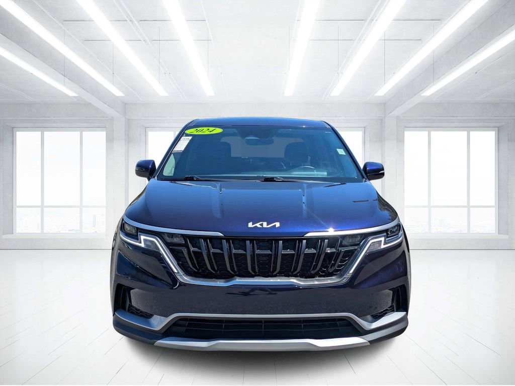 Used 2024 Kia Carnival LX FWD image 8