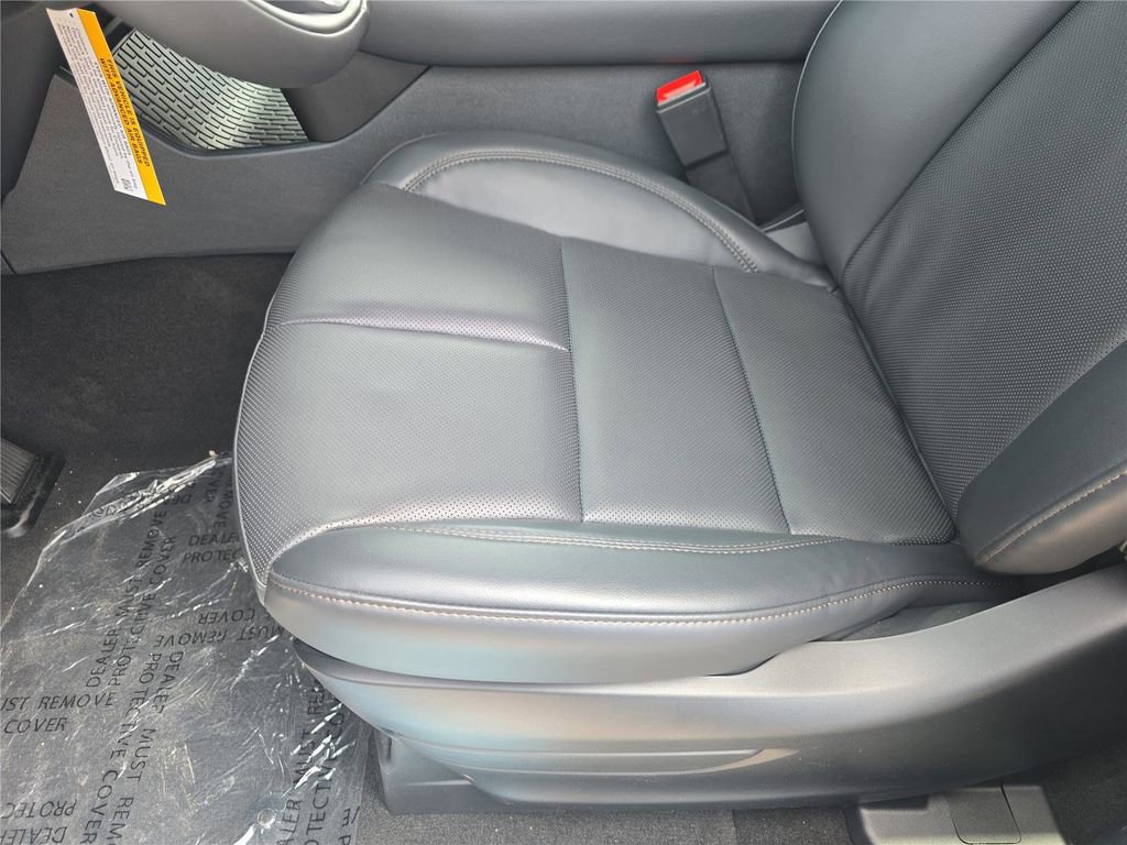 New 2026 Lincoln Aviator 2WD w/ Jet Appearance Package image 16