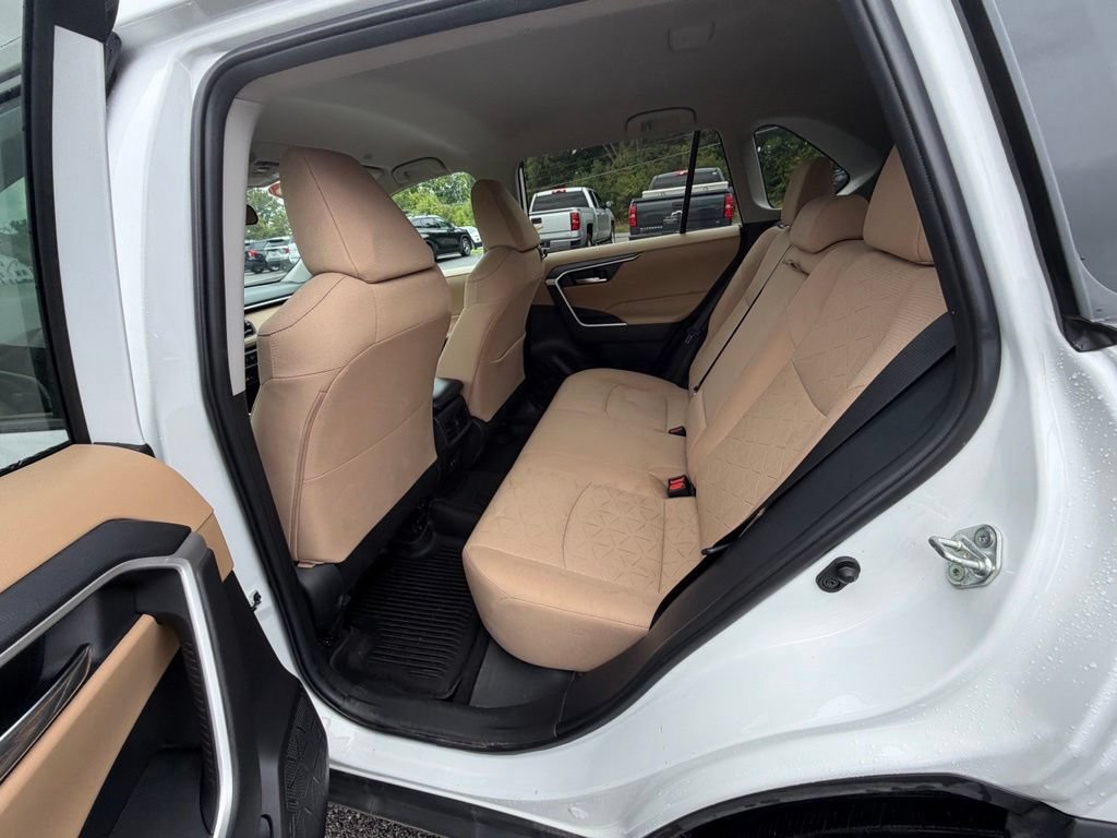 Used 2023 Toyota RAV4 XLE w/ XLE Grade Weather Package AWD/4WD image 43