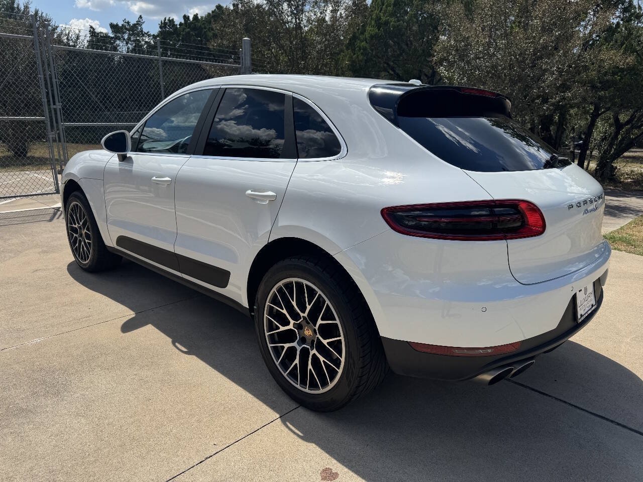 Used 2015 Porsche Macan S AWD/4WD image 7