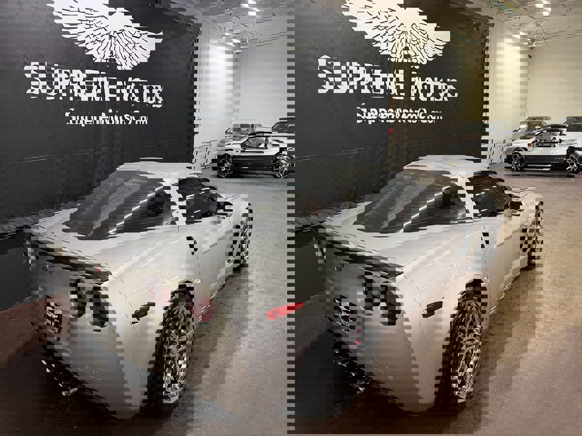 Used 2008 Chevrolet Corvette Z06 w/ Preferred Equipment Group image 3