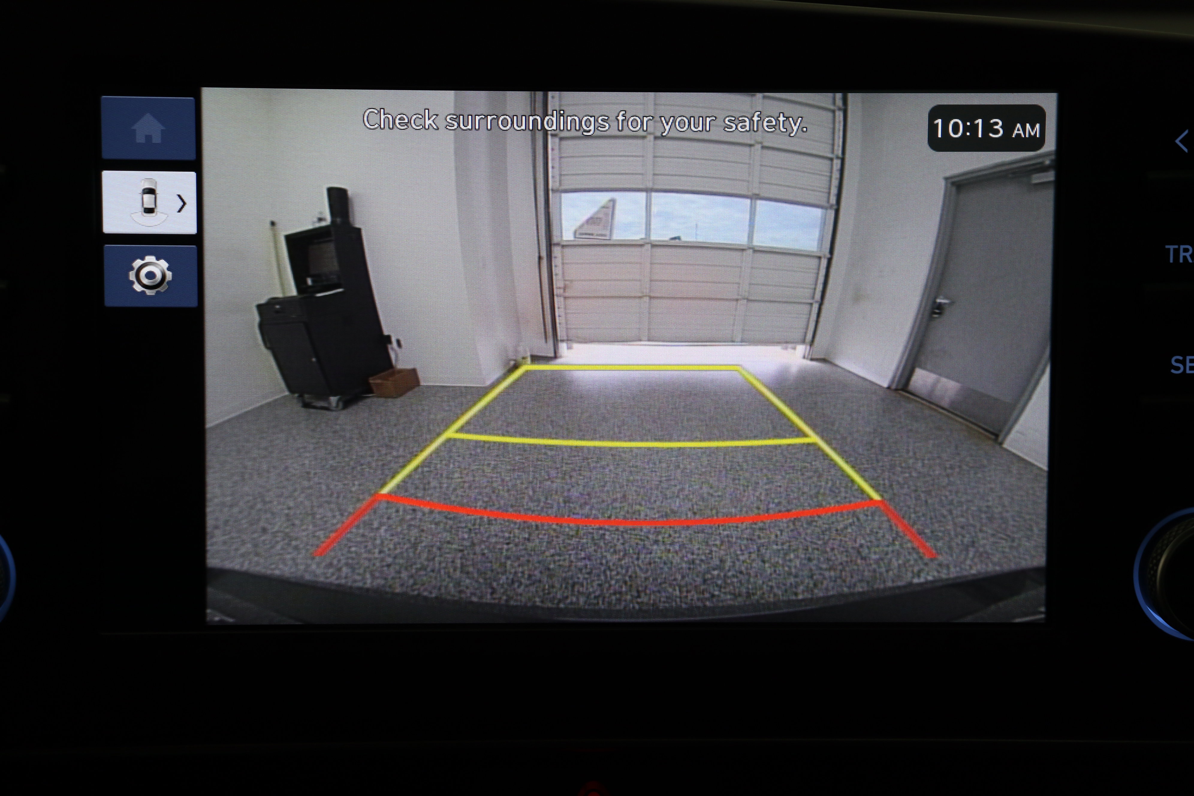 Used 2025 Hyundai Elantra SE image 19