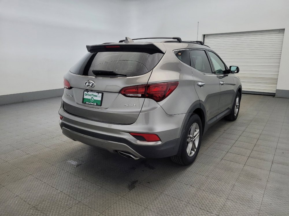 Used 2018 Hyundai Santa Fe Sport image 9