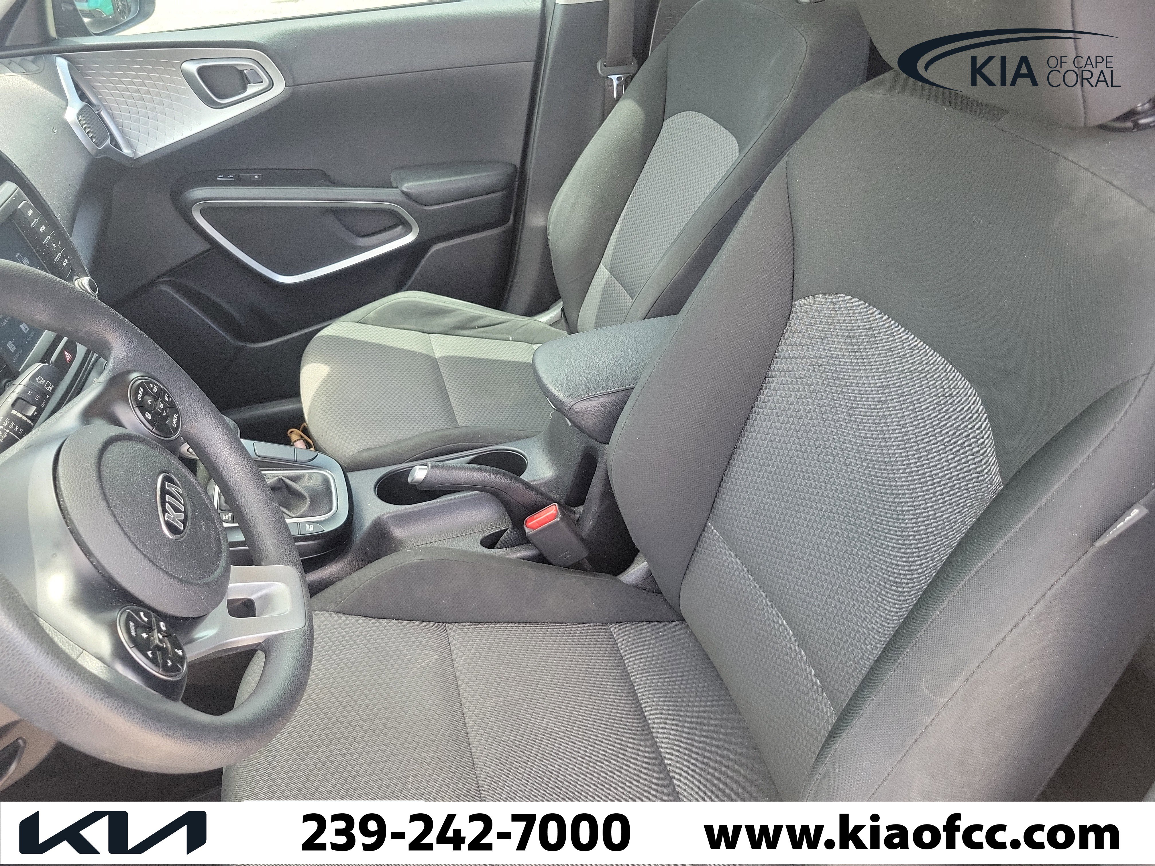 Used 2020 Kia Soul LX FWD image 15