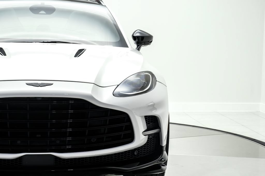 Used 2023 Aston Martin DBX 707 AWD/4WD image 5