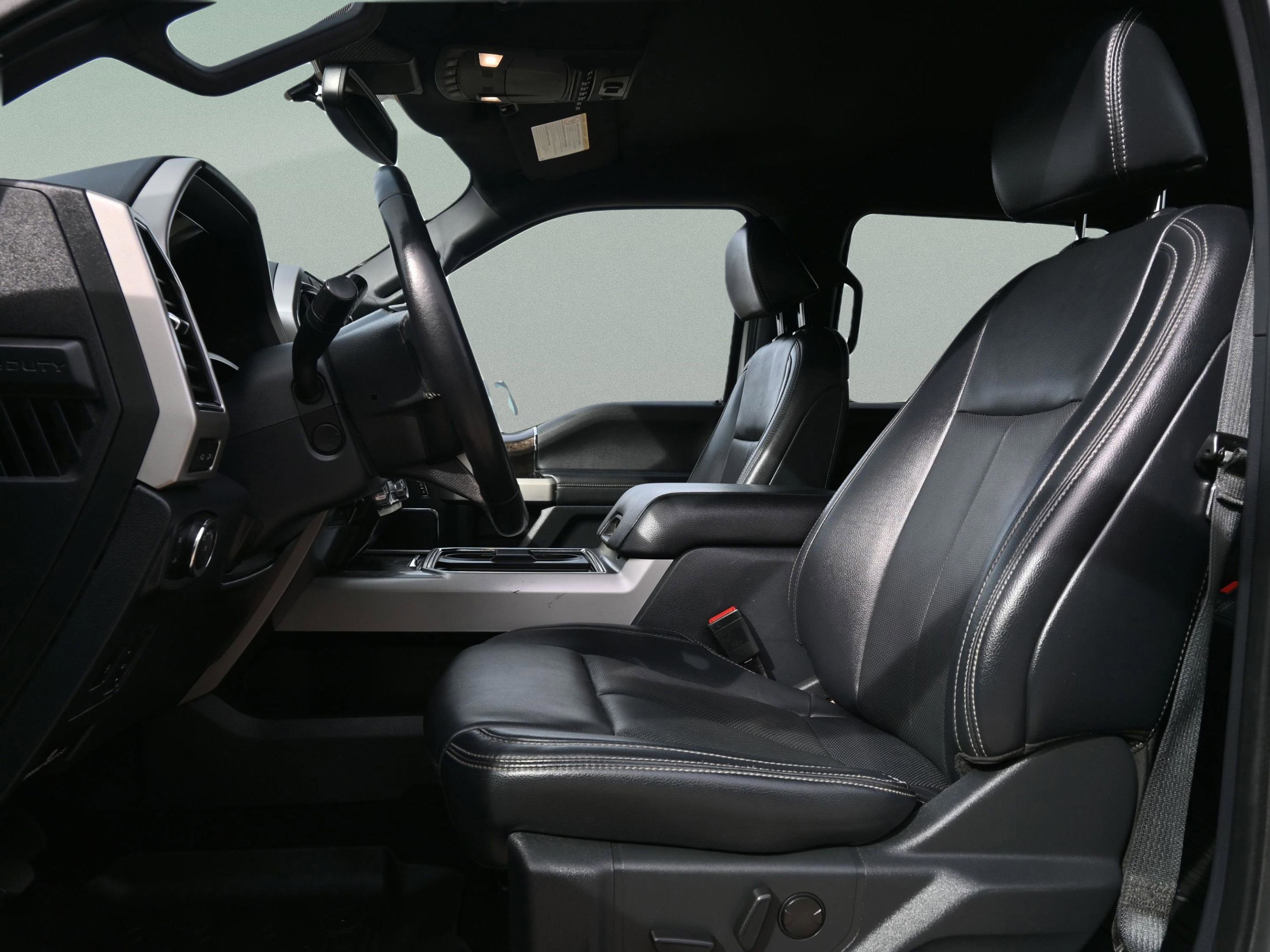 Certified 2022 Ford F350 Lariat w/ Lariat Ultimate Package image 10