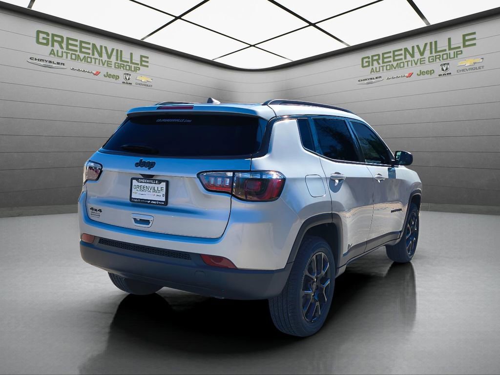 New 2026 Jeep Compass Latitude image 8