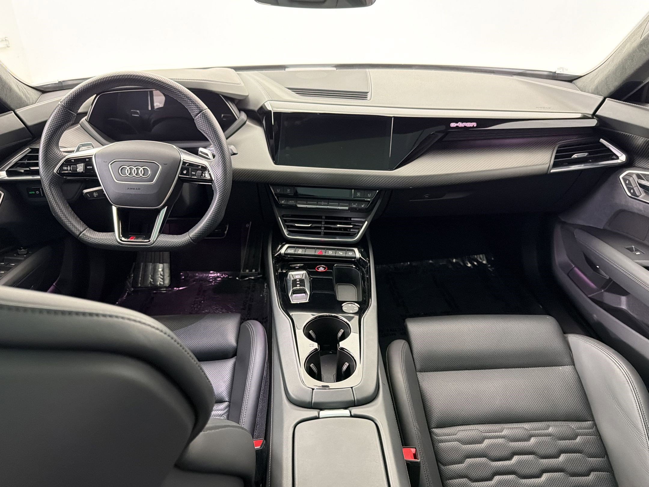 Used 2024 Audi RS e-tron GT w/ Carbon Performance Package AWD/4WD image 16