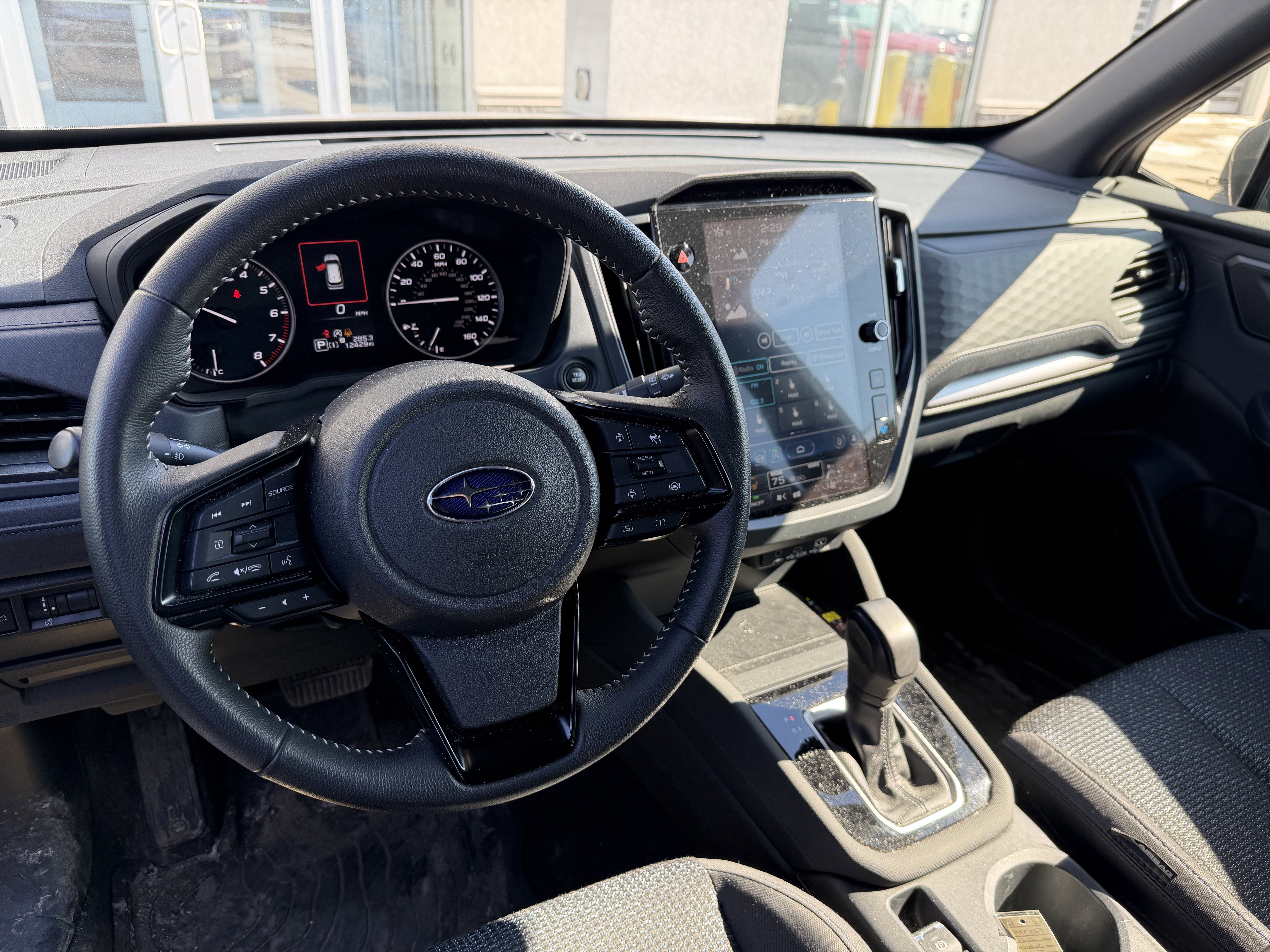 Used 2025 Subaru Forester Premium w/ Convenience Package #1 image 5