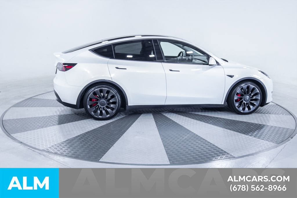 Used 2023 Tesla Model Y Performance AWD/4WD image 11
