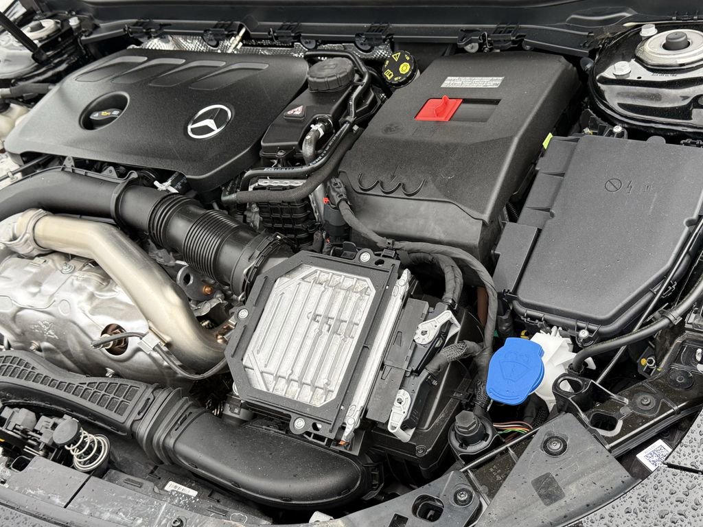 Certified 2024 Mercedes-Benz CLA 250 4MATIC image 35