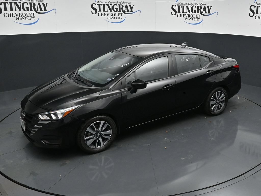 Used 2024 Nissan Versa SV FWD image 11