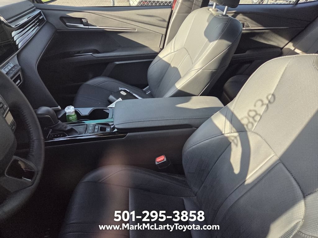 Used 2025 Toyota Camry XSE w/ Premium Plus Package FWD image 6