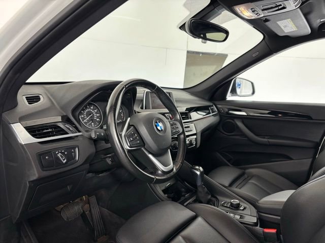 Used 2018 BMW X1 xDrive28i AWD/4WD image 9