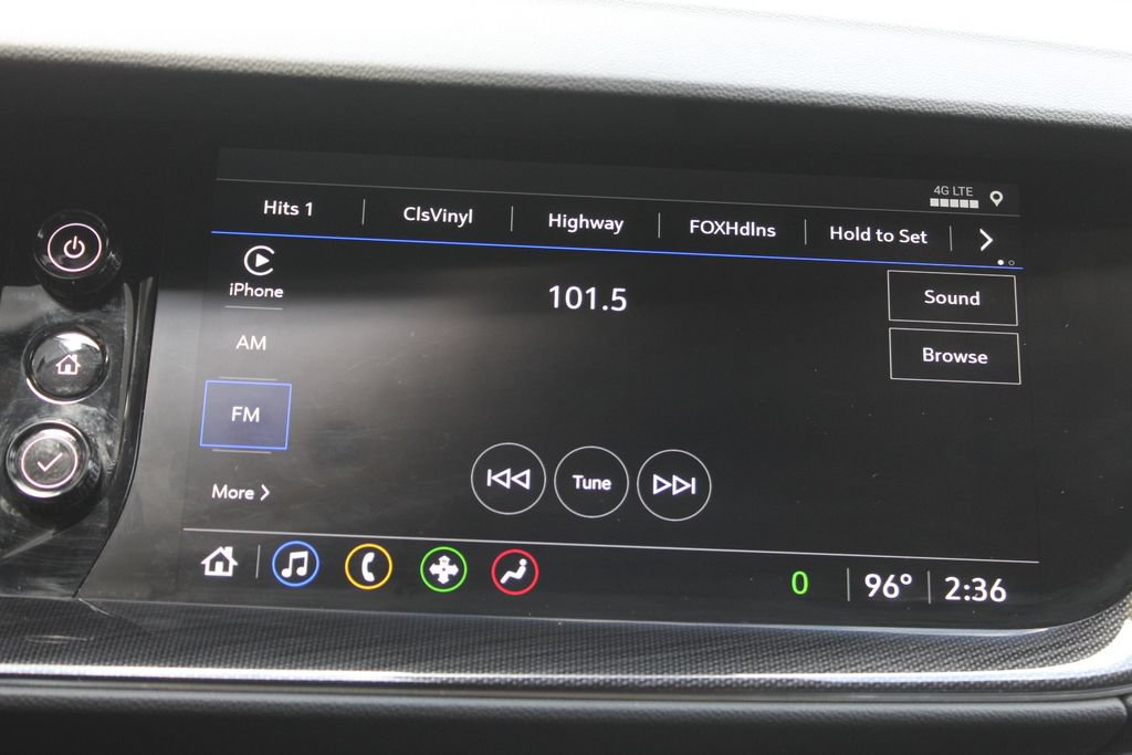Used 2023 Buick Envision Essence FWD image 22