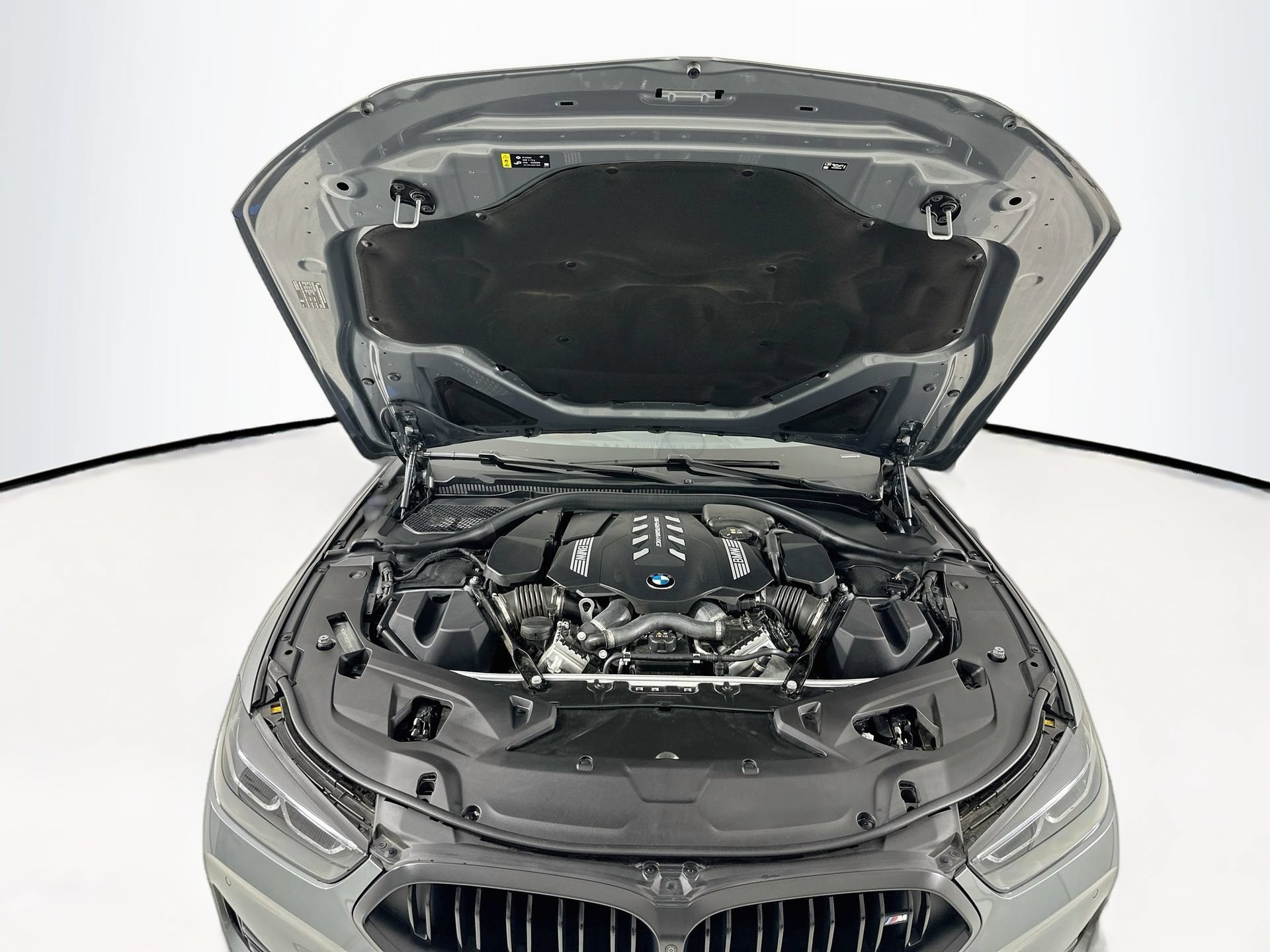 Used 2023 BMW M850i Gran Coupe xDrive AWD/4WD image 34