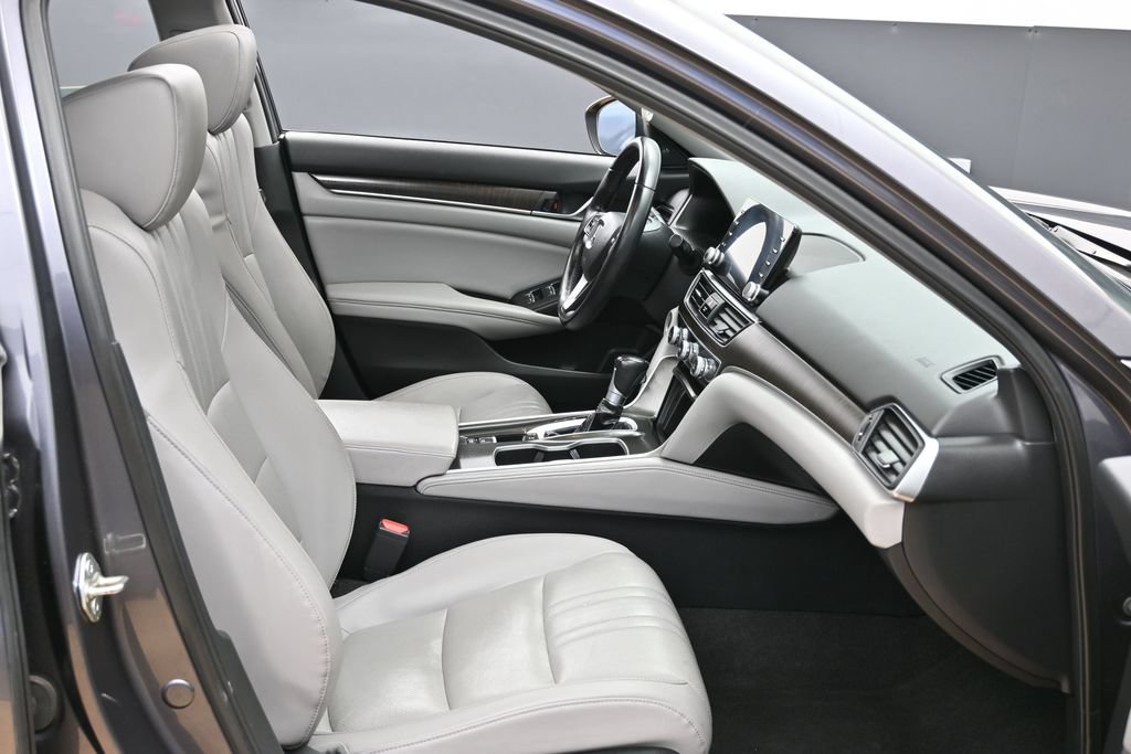 Used 2018 Honda Accord EX-L image 34