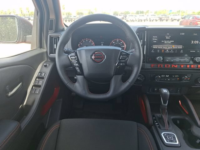 Certified 2026 Nissan Frontier PRO-4X w/ Tow Package AWD/4WD image 14