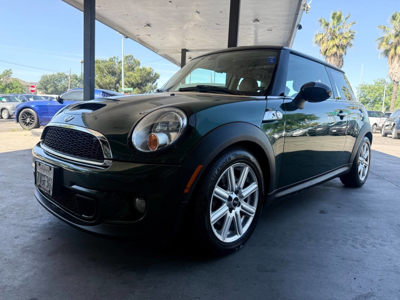 Used 2013 MINI Cooper S image 2