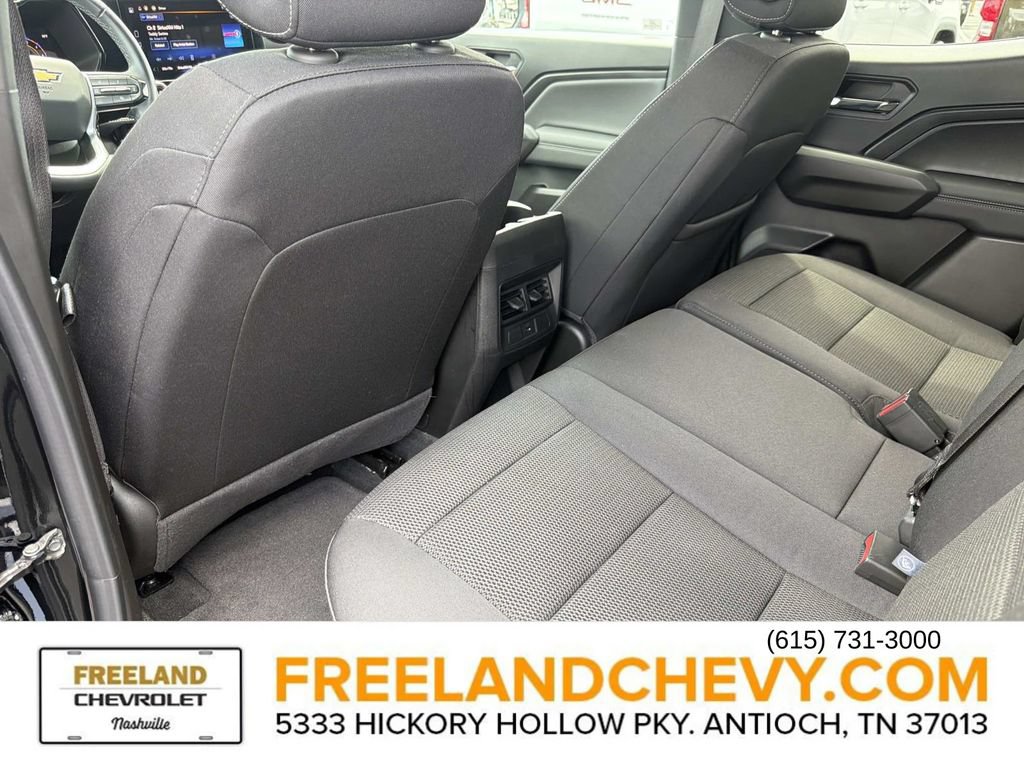 Used 2024 Chevrolet Colorado LT w/ LT Convenience Package II RWD image 18