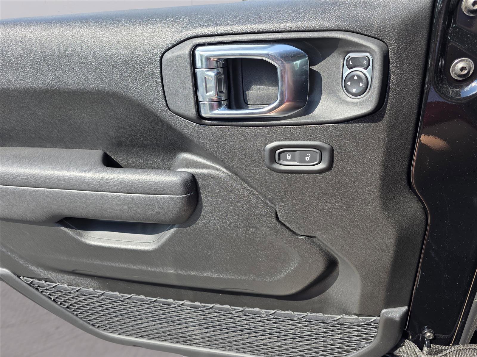 New 2026 Jeep Wrangler Sport S image 19