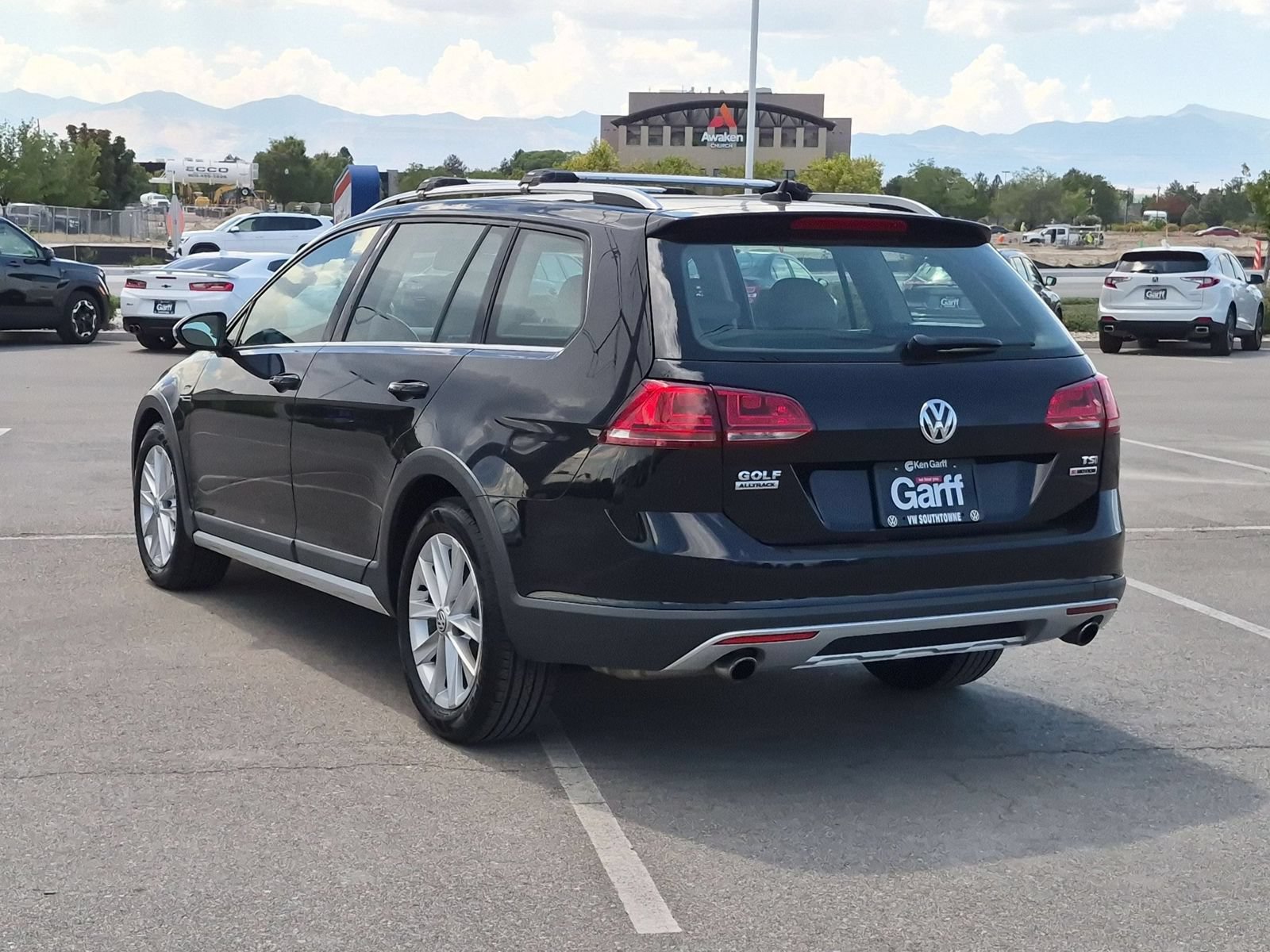 Used 2017 Volkswagen Golf Alltrack S AWD/4WD image 5