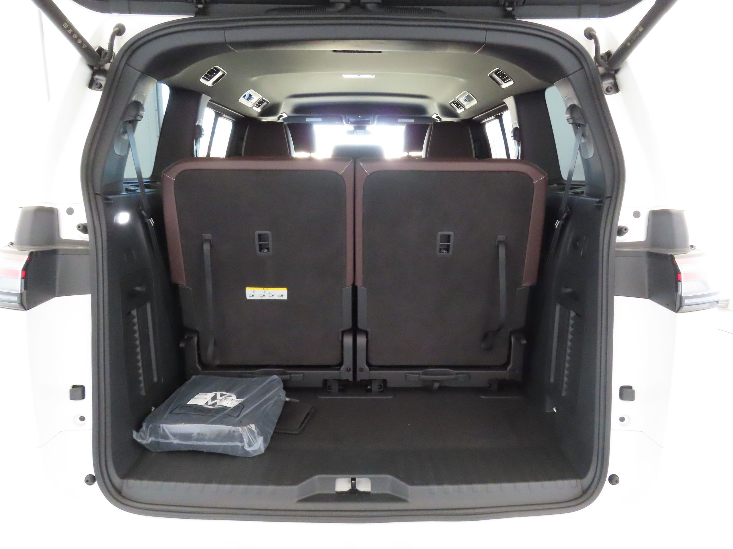 New 2025 Volkswagen ID. Buzz Pro S image 34