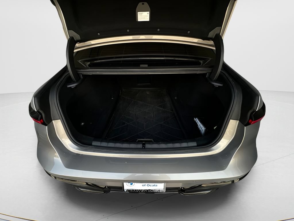 Certified 2023 BMW 740i RWD image 25