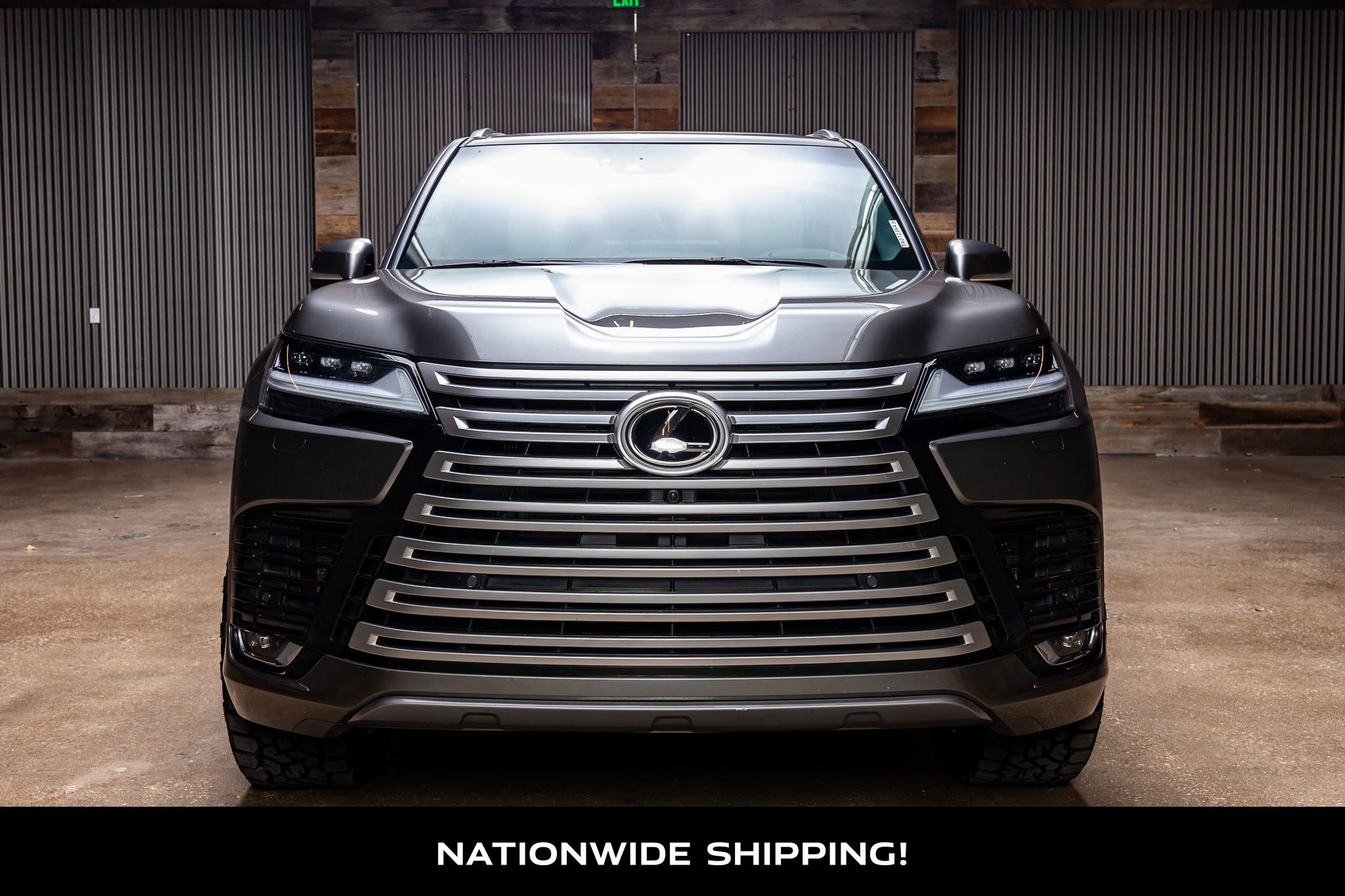 Used 2024 Lexus LX 600 4WD w/ Luxury Package image 4