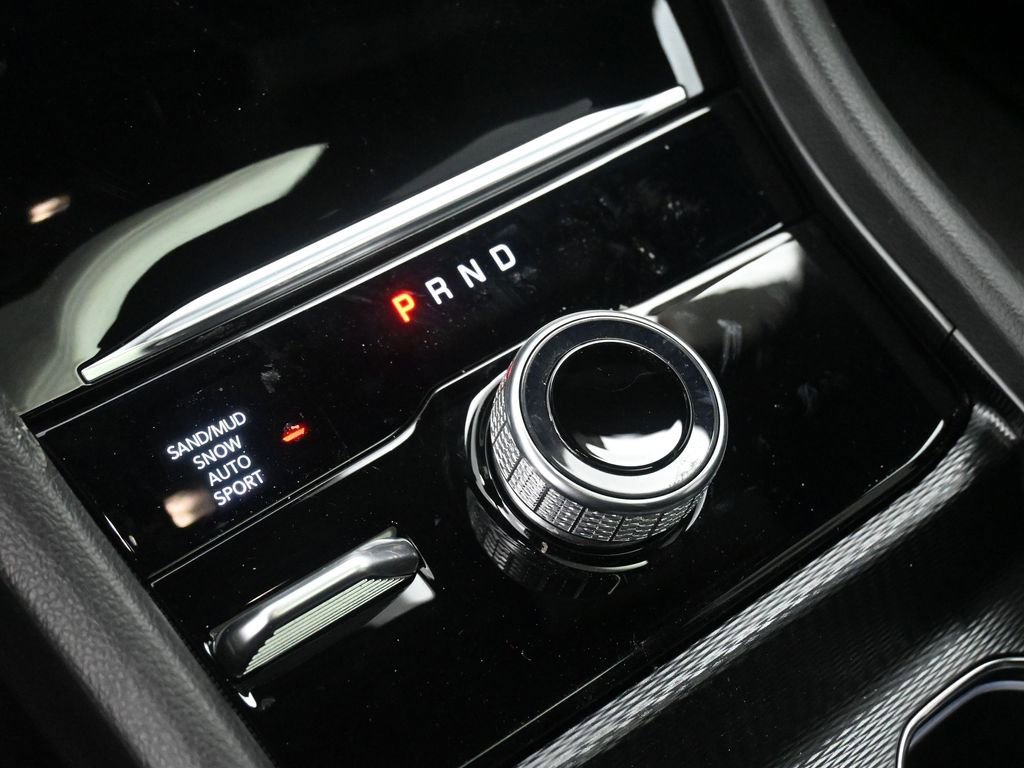 New 2026 Jeep Grand Cherokee Altitude image 17