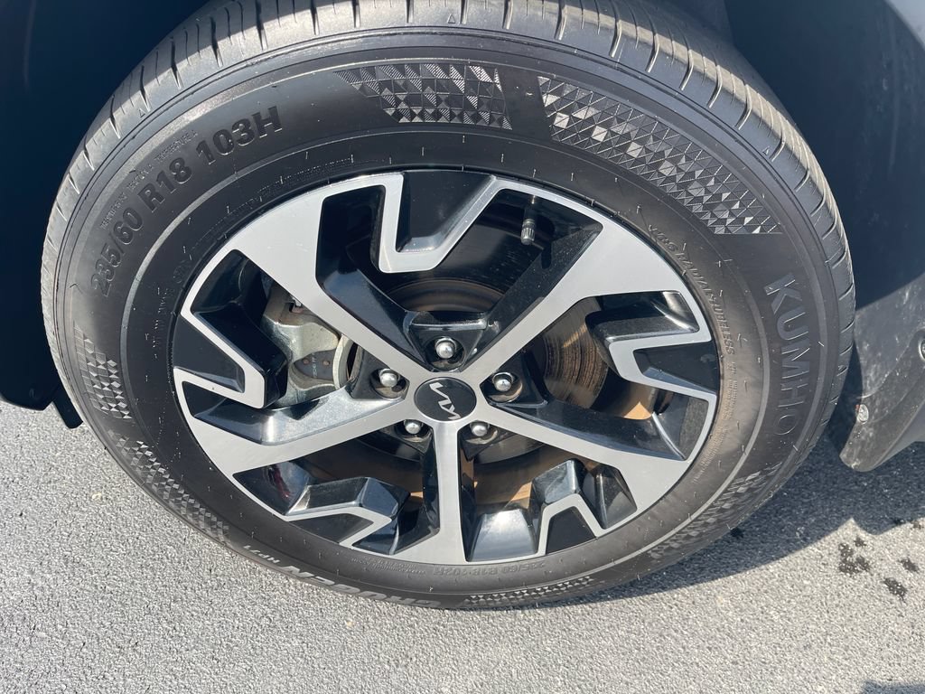 Used 2024 Kia Sportage EX AWD/4WD image 10