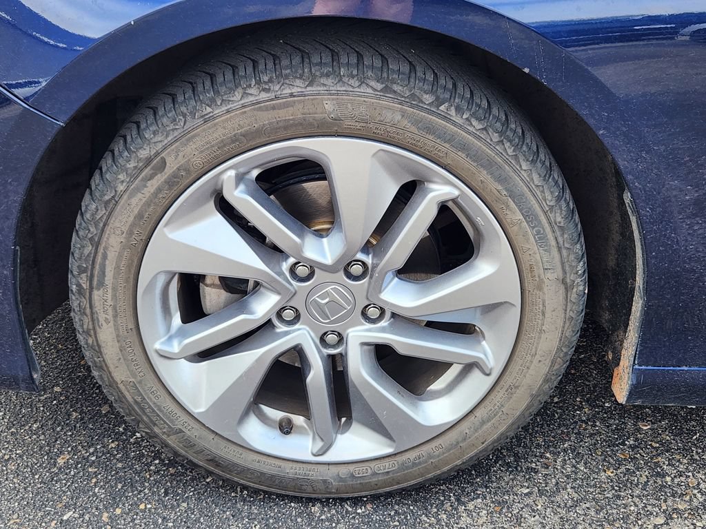 Used 2018 Honda Accord LX image 9
