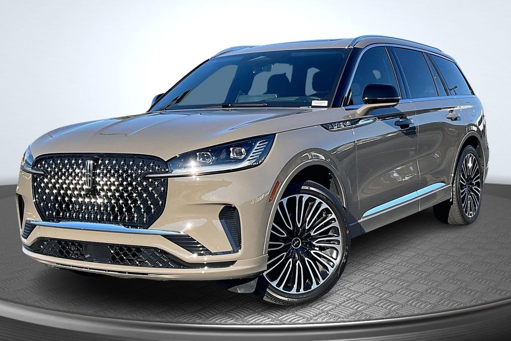 New 2026 Lincoln Aviator Black Label w/ Dynamic Handling Package AWD/4WD image 2