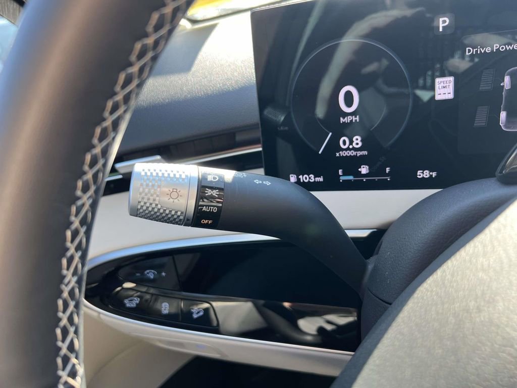 Certified 2026 Genesis GV70 2.5T image 23