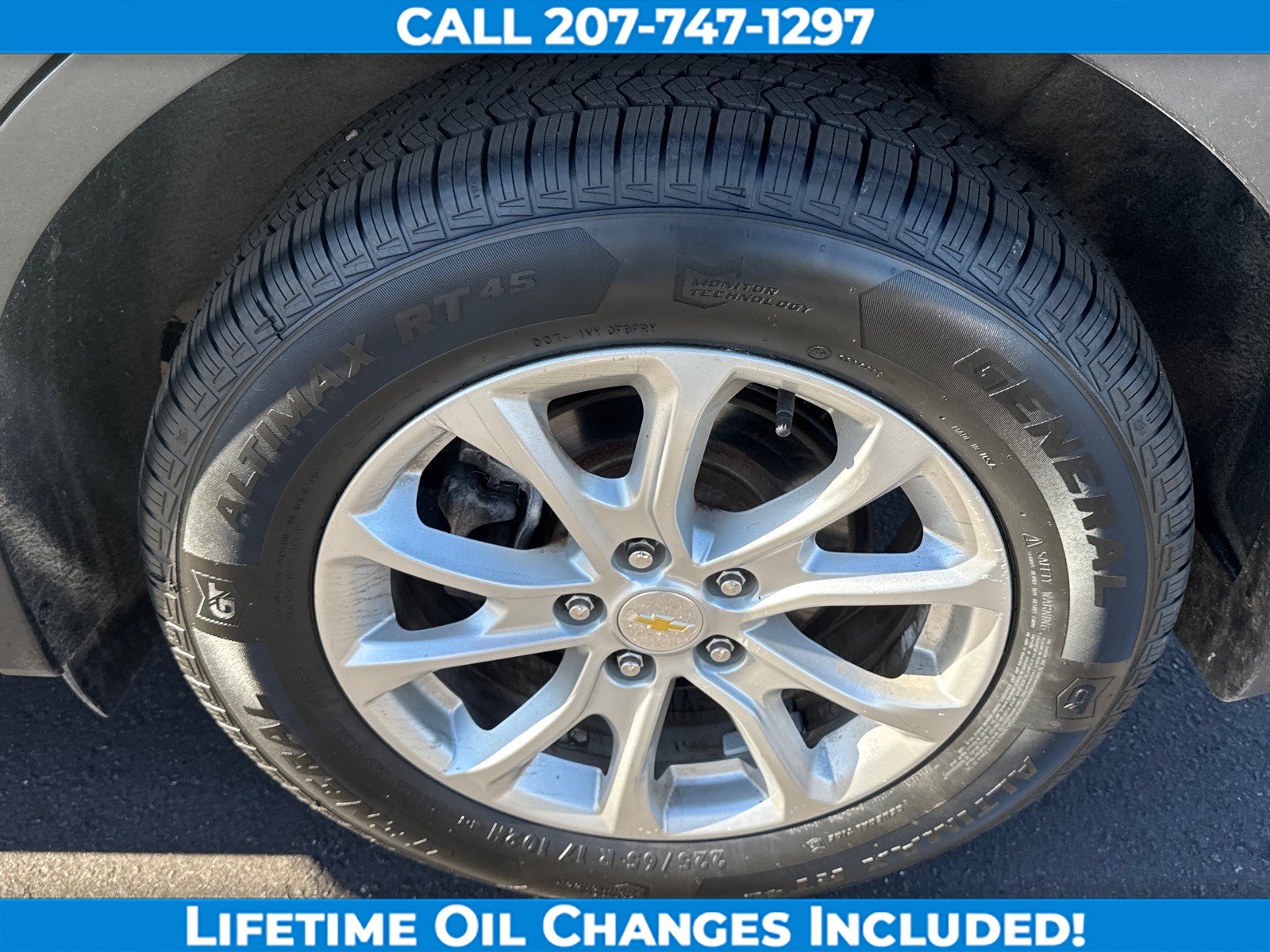 Used 2021 Chevrolet Equinox LS w/ LPO, Blackout Package AWD/4WD image 10