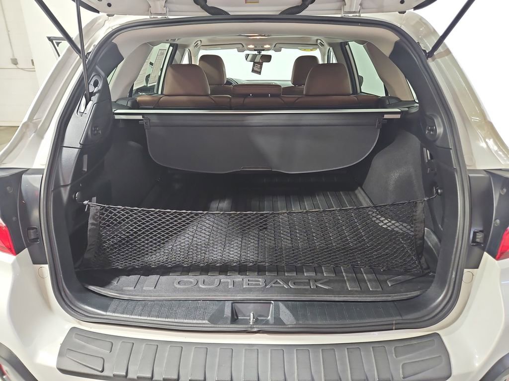 Used 2019 Subaru Outback 2.5i Touring AWD/4WD image 24