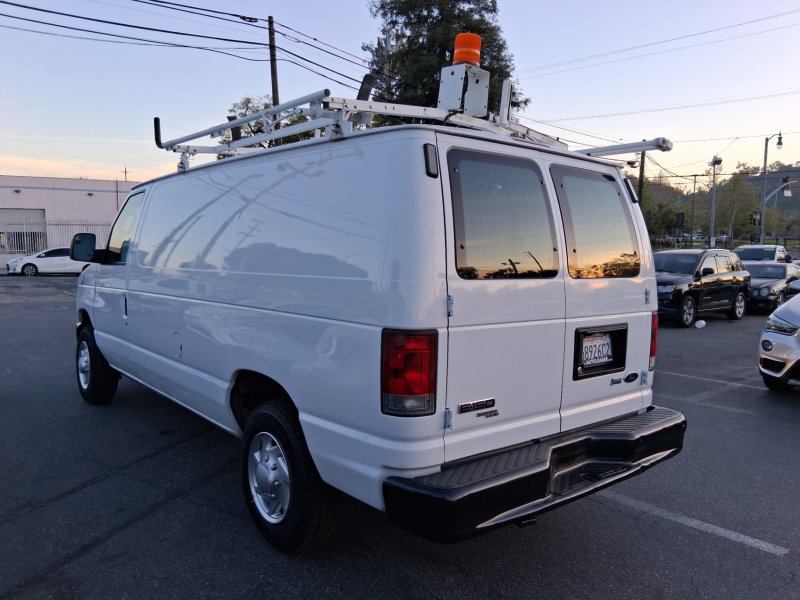 Used 2013 Ford E-150 and Econoline 150 RWD image 4