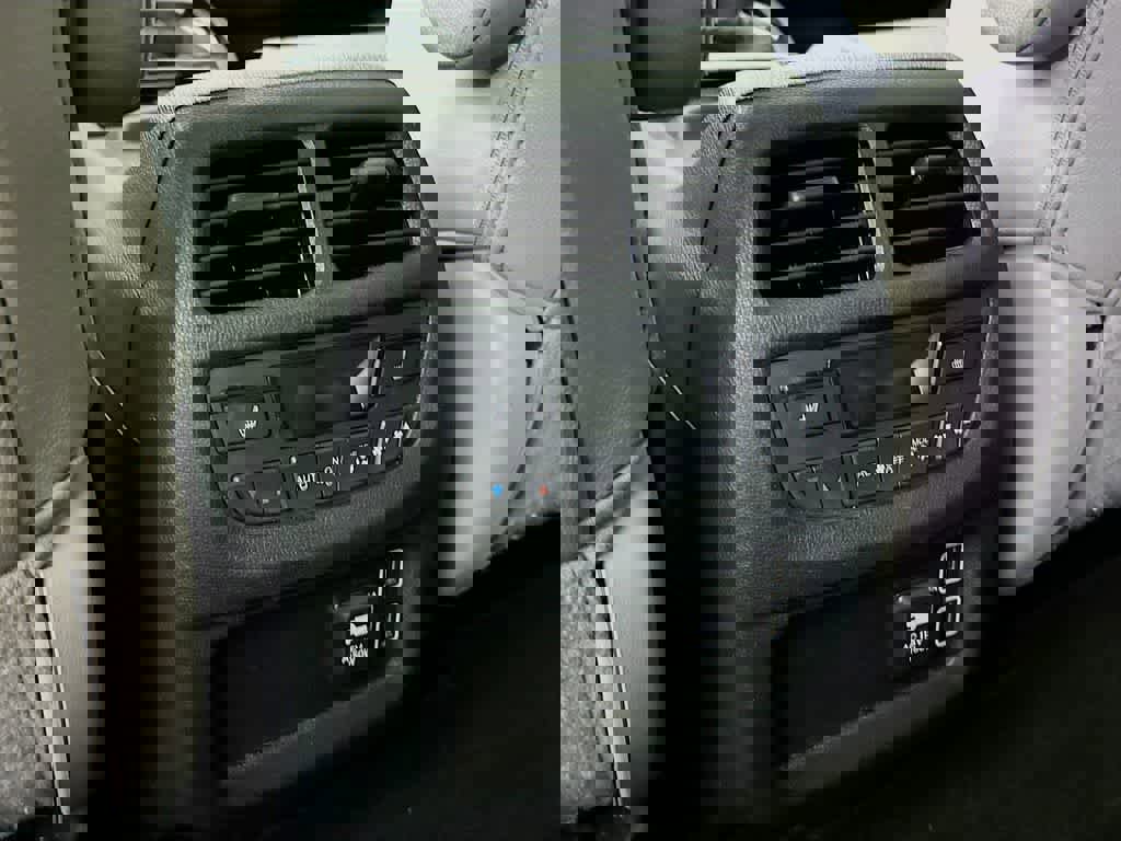 Used 2021 Honda Passport Elite image 13