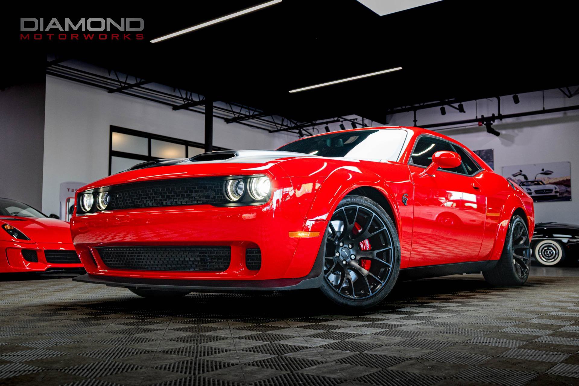 Used 2023 Dodge Challenger SRT Hellcat image 1